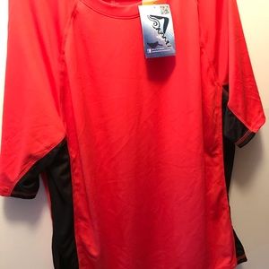 Sports Top NWT Size XXL Red Black